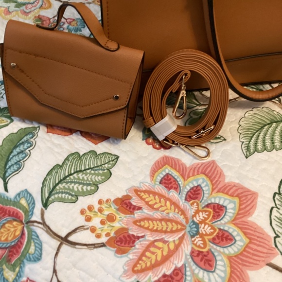 Classy medium brown purse, brand new! - Picture 5 of 5